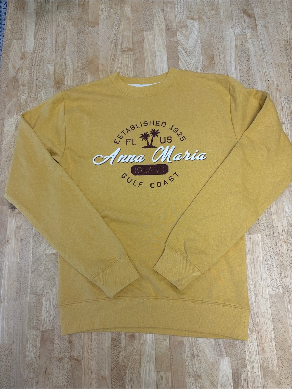 League 91 Anna Maria Island FL Souvenir Crewneck Sweatshirt Mustard Gold Small S